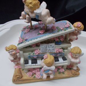 EUC Angel Music Box, Tune: Chariots of Fire